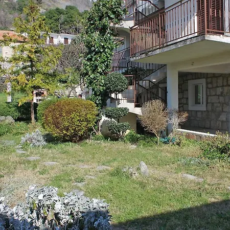 Apartments With A Parking Space Brela, Makarska - 4872 Apartment Brela