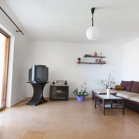 Apartments With A Parking Space Brela, Makarska - 4872 Apartment *