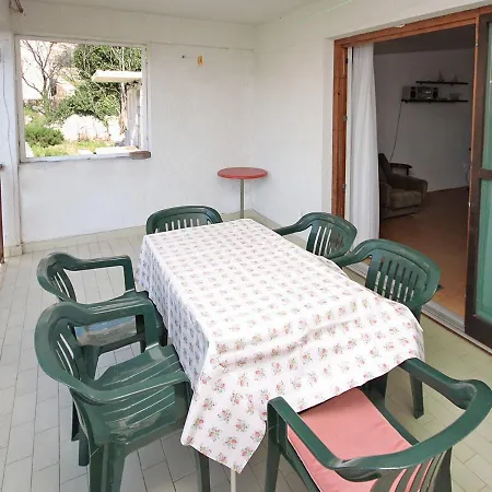 Apartments With A Parking Space Brela, Makarska - 4872 Apartment *